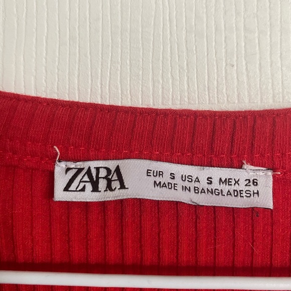 Zara red sweater - Picture 2 of 3